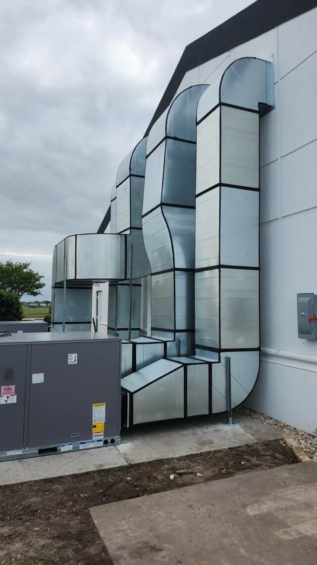 Out door package unit duct 