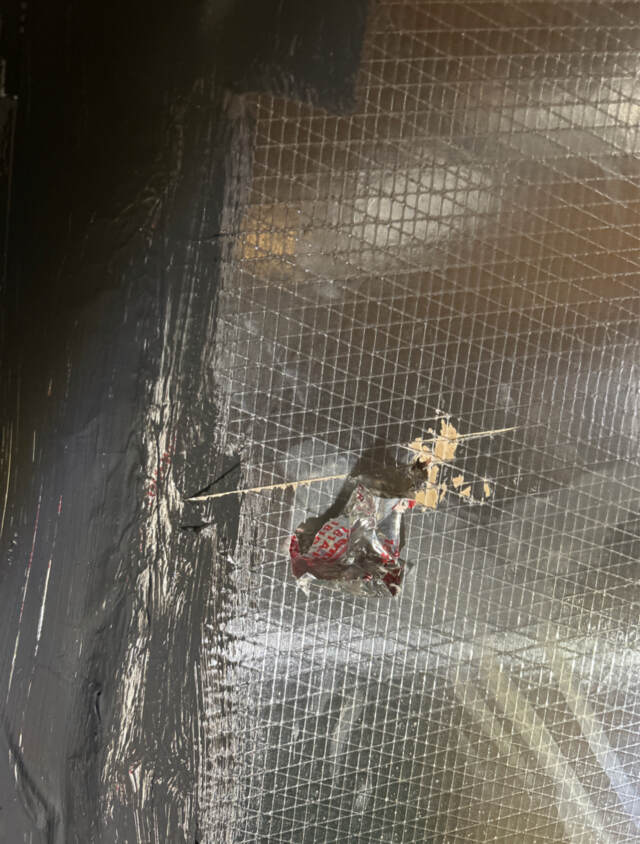 Air leak 