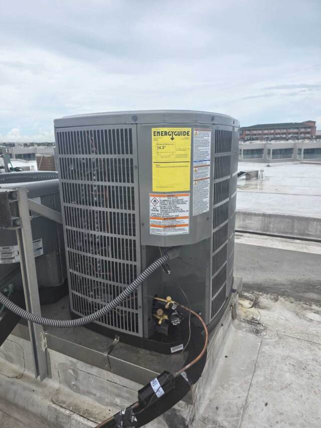 Condenser 